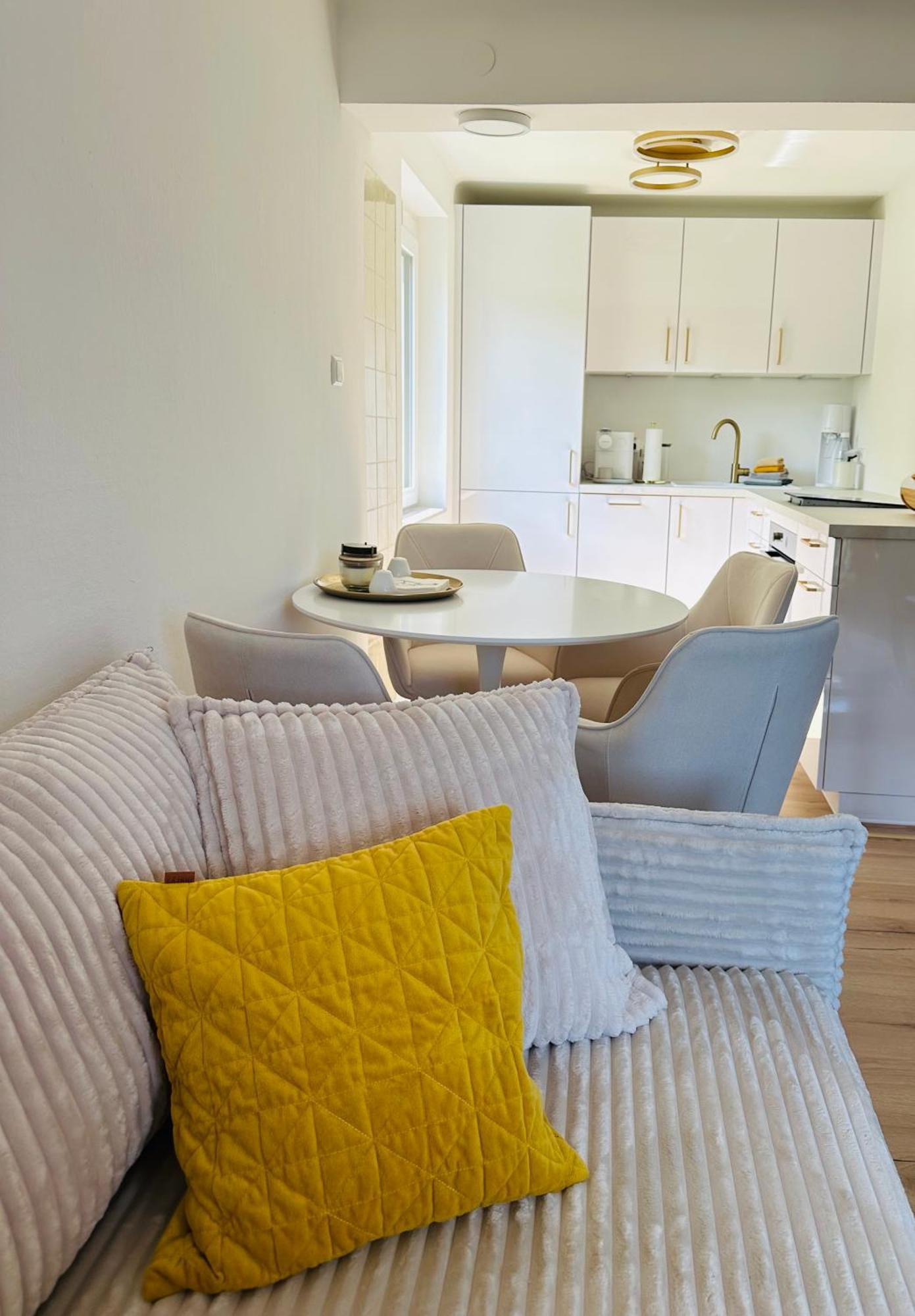 סאטנדורף Ferienwohnung De Luxe Kramer מראה חיצוני תמונה